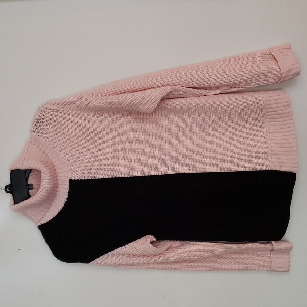 New York &company sweater